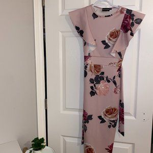 Pretty Little Thing - Pink Floral Midi Dress Size2